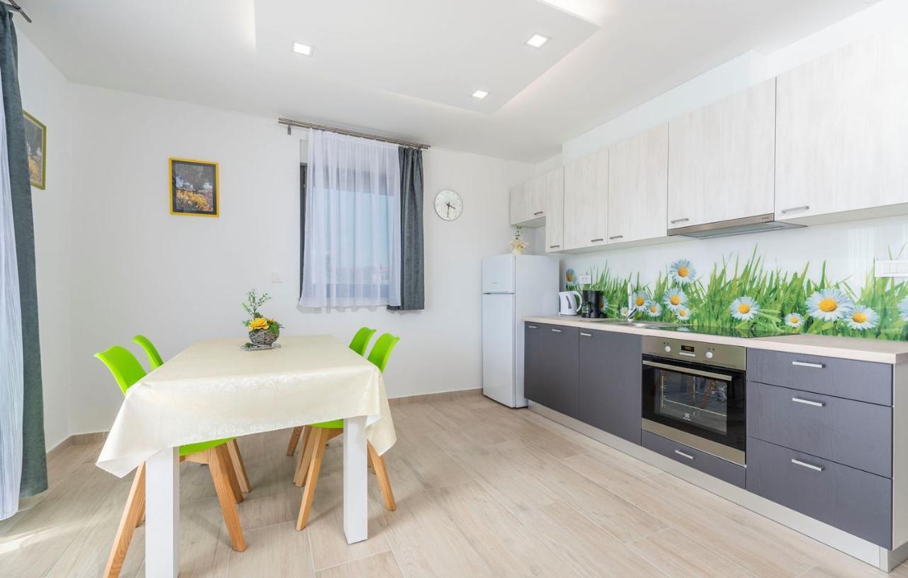Apart Residence Blue Sea Пореч Екстер'єр фото