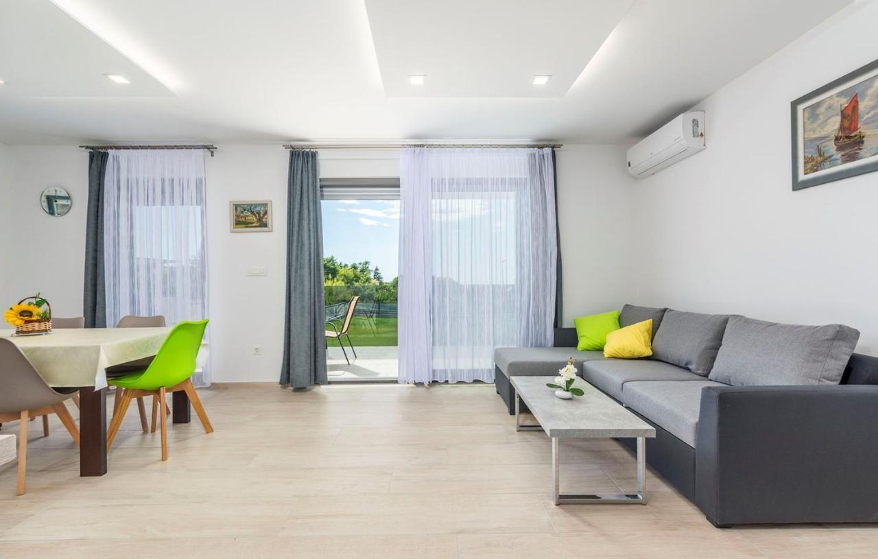 Apart Residence Blue Sea Пореч Екстер'єр фото