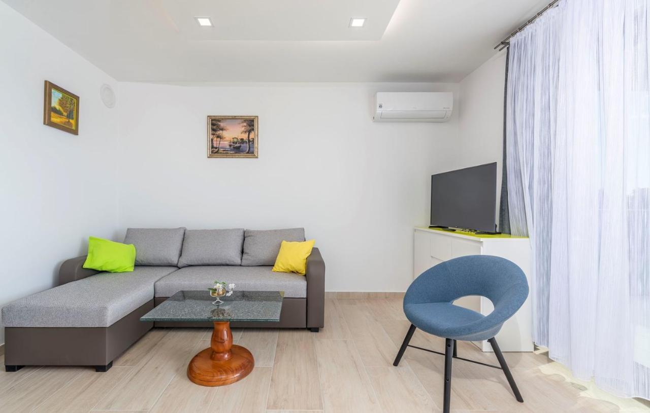 Apart Residence Blue Sea Пореч Екстер'єр фото