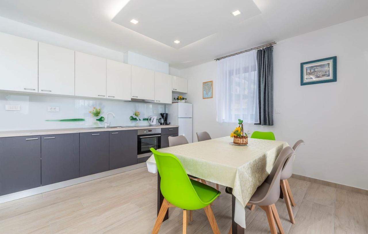 Apart Residence Blue Sea Пореч Екстер'єр фото