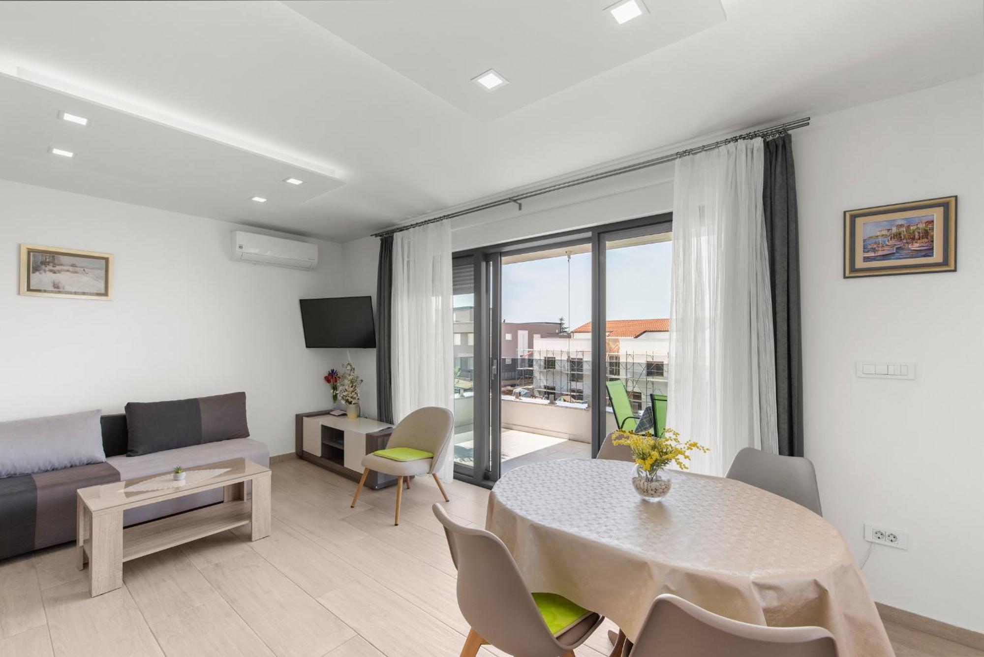 Apart Residence Blue Sea Пореч Екстер'єр фото
